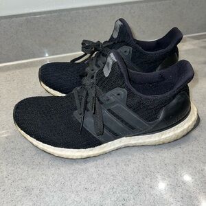 Adidas Ultra Boosts Black Running Shoes